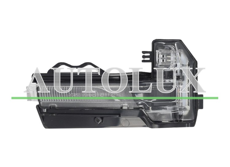 Piloto espejo retrovisor audi q2 2020-> derecho.  Referencia OE:81A949102