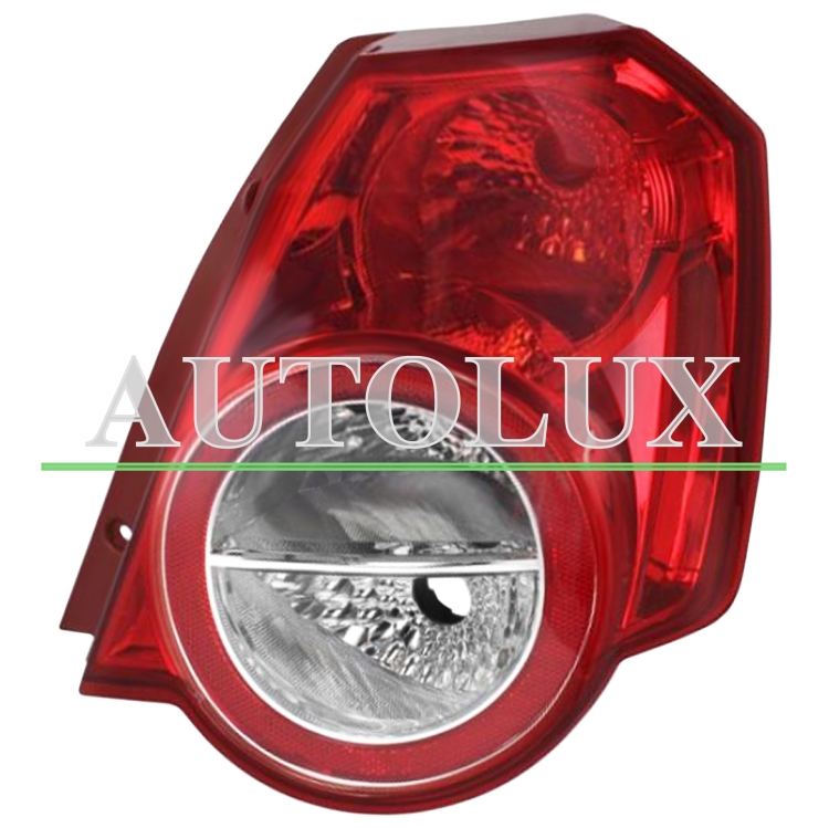 Piloto trasero chevrolet aveo 2009-2011 derecho.  Referencia OE:96650830