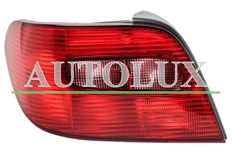 Piloto trasero citroen xsara 2000-2005 izquierdo.  Referencia OE:6350P0