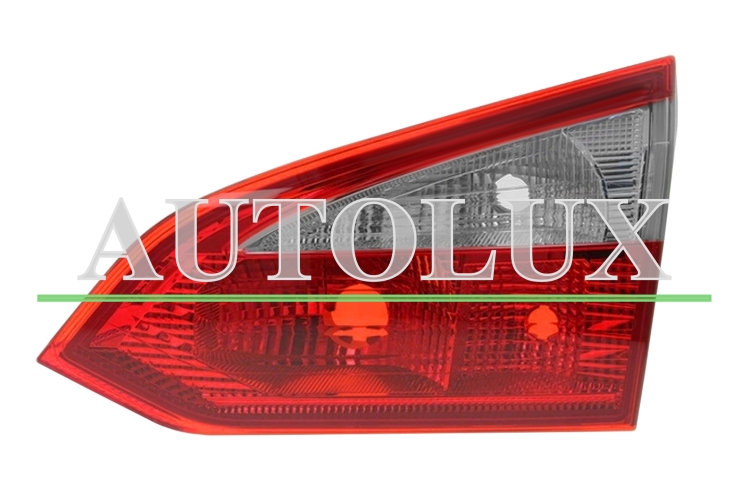 Piloto trasero ford focus 2011-2015 familiar / interior / derecho.  Referencia OE:1715138