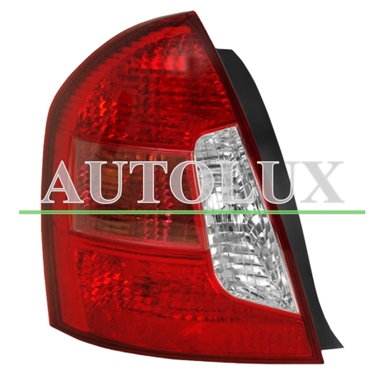 Piloto trasero hyundai accent 2007-2011 4 puertas / izquierdo.  Referencia OE:924010M000