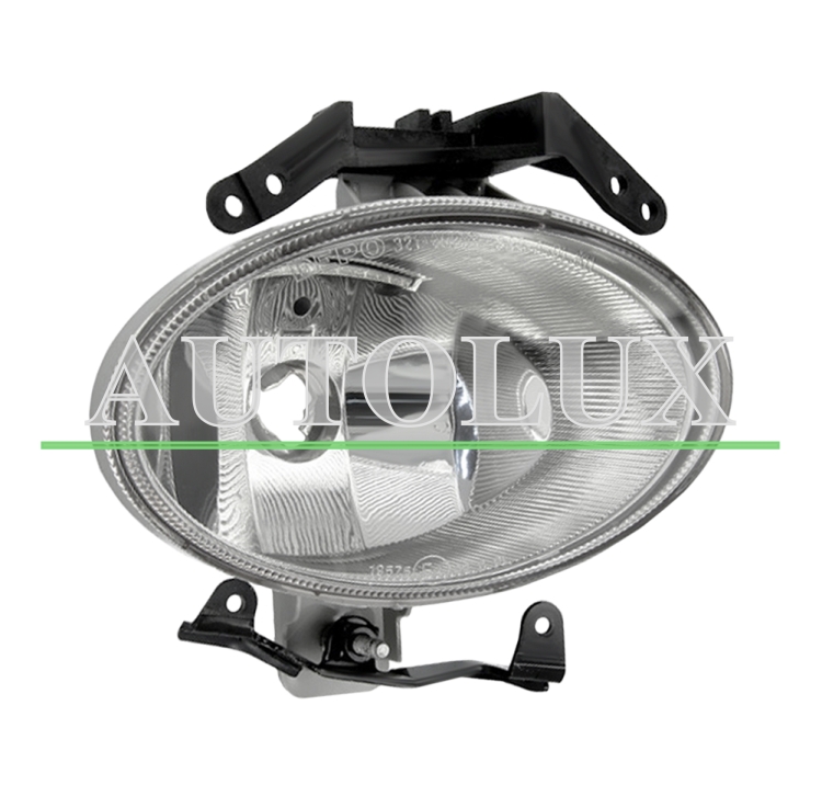 Faro antiniebla hyundai santa fe 2006-2009 derecho.  Referencia OE:92202