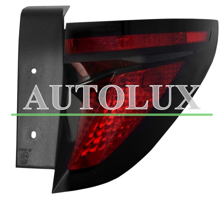 Piloto trasero HYUNDAI Tucson 2020-> trasero derecho - Ref. OE: 92402 Piloto trasero hyundai tucson 2020-> exterior / derecho. Referencia OE:92402