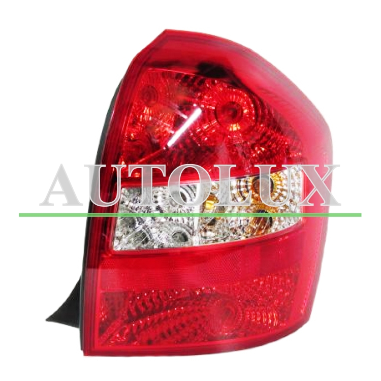 Piloto trasero kia cerato 2004-2007 5 puertas / derecho.  Referencia OE:924022F210