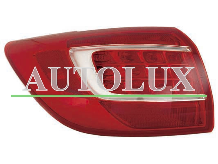 Piloto trasero kia sportage 2010-2016 exterior / derecho.  Referencia OE:924203W000