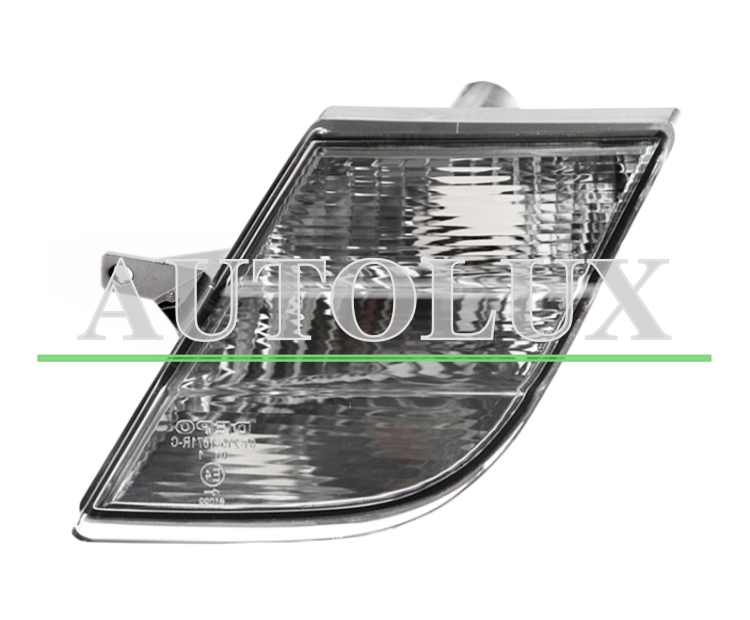 Piloto delantero nissan micra 2005-2008 blanco / izquierdo.  Referencia OE:26135