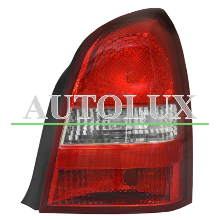 Piloto trasero nissan primera 2002-2008 5 puertas / derecho.  Referencia OE:26550