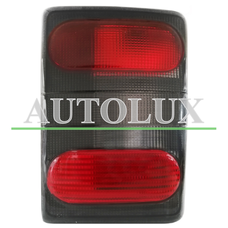 Piloto trasero renault trafic 1997-2001 derecho