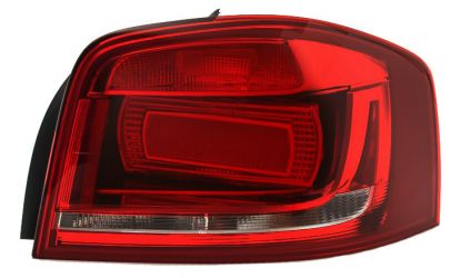 PILOTO TRASERO AUDI A3 2008-2012 3 PUERTAS / FONDO NEGRO / DERECHO