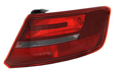 PILOTO TRASERO AUDI A3 2012-2016 5 PUERTAS / EXTERIOR / DERECHO