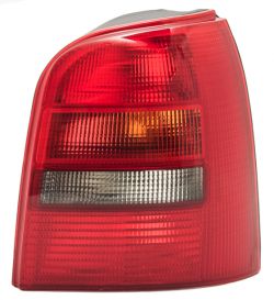 PILOTO TRASERO AUDI A4 1994-1998 FAMILIAR / DERECHO