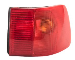 PILOTO TRASERO AUDI A6 1994-1997 DERECHO