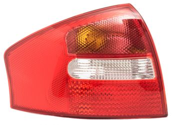 PILOTO TRASERO AUDI A6 1999-2002 SEDAN / IZQUIERDO
