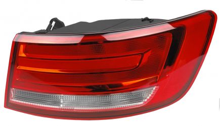 PILOTO TRASERO AUDI A4 2015-2019 SEDAN / EXTERIOR / DERECHO
