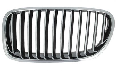REJILLA BMW SERIE 5 (F10-F11) 2010-2013 FRENTE / MARCO CROMADA / LAMAS CROMADAS / IZQUIERDA
