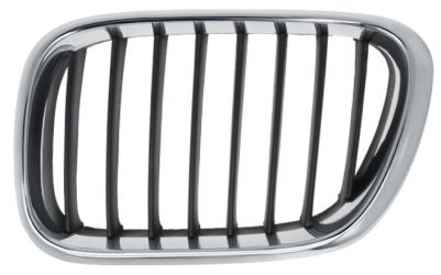 REJILLA BMW X5 (E53) 2000-2004 FRENTE / MARCO CROMADO / LAMAS NEGRAS / IZQUIERDA