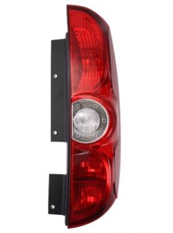 PILOTO TRASERO FIAT DOBLO 2010-2015 2 PUERTAS TRASERAS / DERECHO