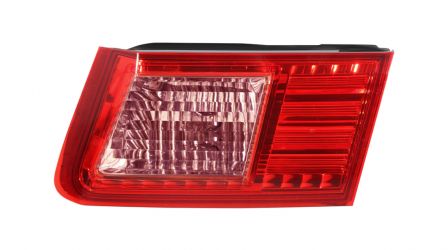 PILOTO TRASERO HONDA ACCORD 2010-2012 INTERIOR / DERECHO