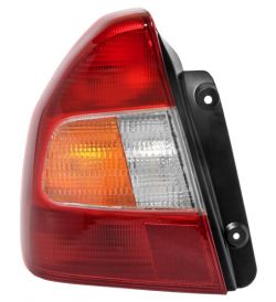 PILOTO TRASERO HYUNDAI ACCENT 2000-2003 4 PUERTAS / IZQUIERDO