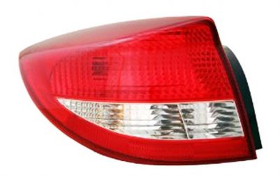 PILOTO TRASERO KIA RIO 2003-2006 4 PUERTAS / IZQUIERDO