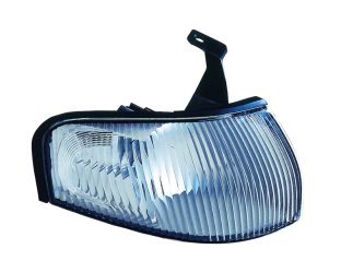PILOTO DELANTERO MAZDA 323 1996-1999 4 PUERTAS / BLANCO / DERECHO