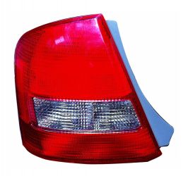 PILOTO TRASERO MAZDA 323 1999-2001 4 PUERTAS / IZQUIERDO