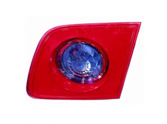 PILOTO TRASERO MAZDA 3 2004-2007 INTERIOR / 4 PUERTAS / ROJO DERECHO
