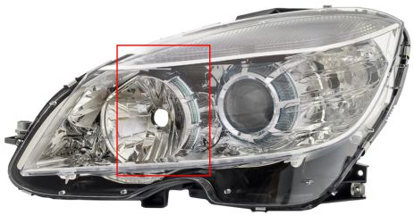 FARO MERCEDES CLASE C (W204) 2007-2007 DETALLE ARO TRANSPARENTE / IZQUIERDO