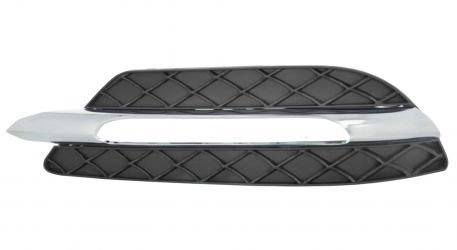 REJILLA MERCEDES CLASE C (W204) 2011-2014 PARACHOQUES DELANTERO / CON AGUJERO LED / CROMADO / IZQUIERDA