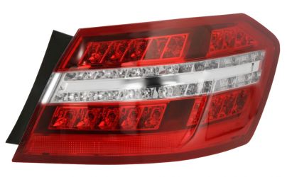 PILOTO TRASERO MERCEDES CLASE E (W212) 2009-2013 SEDAN / EXTERIOR / MODELO AVANTGARDE / LED / DERECHO