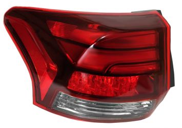 PILOTO TRASERO MITSUBISHI OUTLANDER 2015-2018 EXTERIOR / IZQUIERDO