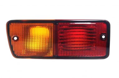PILOTO TRASERO NISSAN PATROL 1986-1997 PARACHOQUES TRASERO / IZQUIERDO