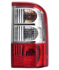 PILOTO TRASERO NISSAN PATROL 2001-2004 DERECHO