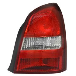 PILOTO TRASERO NISSAN PRIMERA 2002-2008 5 PUERTAS / DERECHO
