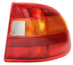 PILOTO TRASERO OPEL ASTRA F 1991-1994 4 PUERTAS / CABRIO / DERECHO