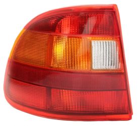 PILOTO TRASERO OPEL ASTRA F 1991-1994 4 PUERTAS / CABRIO / IZQUIERDO
