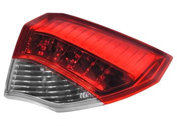 PILOTO TRASERO RENAULT LAGUNA 2007-2011 SEDAN / EXTERIOR / LED / DERECHO