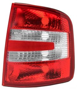PILOTO TRASERO SKODA FABIA 2004-2007 4 PUERTAS / COMBI / DERECHO