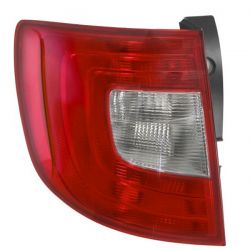 PILOTO TRASERO SKODA SUPERB 2008-2013 COMBI / IZQUIERDO