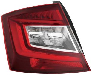 PILOTO TRASERO SKODA FABIA 2018-2021 5 PUERTAS / IZQUIERDO