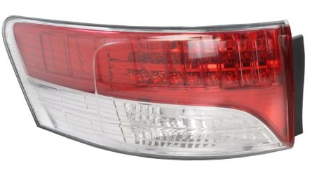 PILOTO TRASERO TOYOTA AVENSIS 2008-2012 4 PUERTAS / EXTERIOR / IZQUIERDO