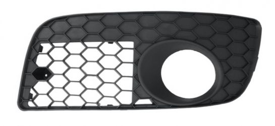 REJILLA VOLKSWAGEN GOLF V 2004-2008 PARACHOQUES DELANTERO / MODELO GTI / CON ANTINIEBLA / IZQUIERDA