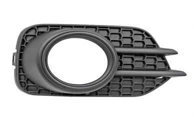 REJILLA VOLKSWAGEN TIGUAN 2011-2016 PARACHOQUES DELANTERO / OFF ROAD / CON ANTINIEBLA / CON MOLDURA NEGRA / DERECHA