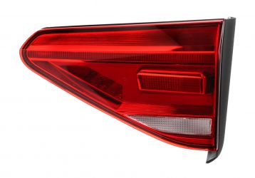 PILOTO TRASERO VOLKSWAGEN TOURAN 2015-2021 INTERIOR / DERECHO