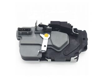 CERRADURA PEUGEOT 206+ 2008-2014 TRASERA / CON CIERRE SEGURIDAD / 4 PINS / DERECHA